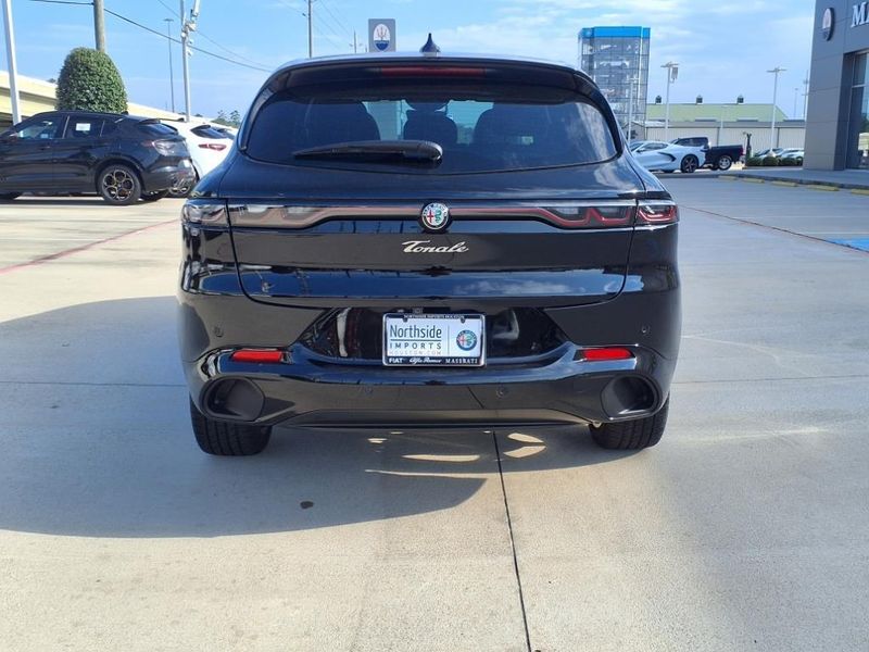 New 2025 Alfa Romeo Tonale VeloceImage 8