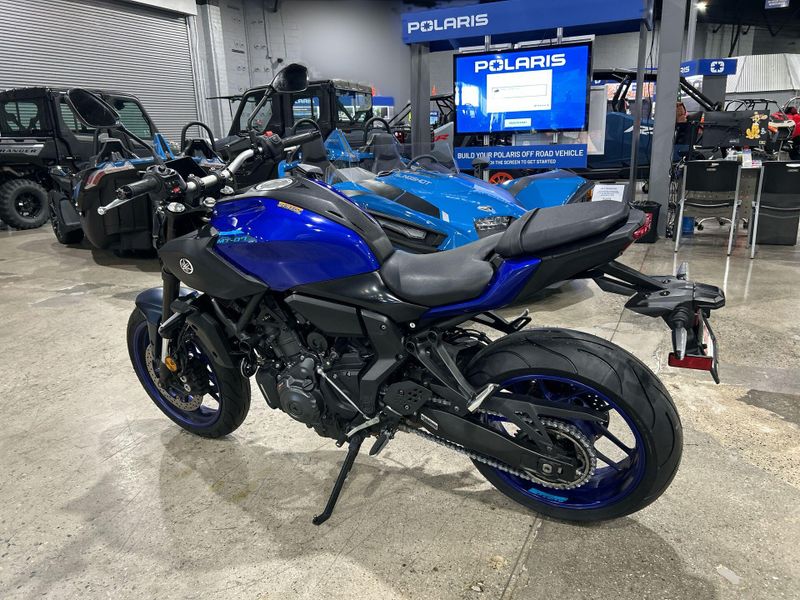 Used 2025 Yamaha MT-07 Image 17
