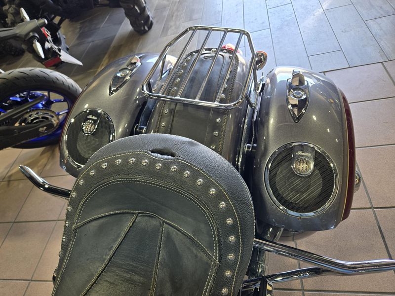 USED 2017 INDIAN MOTORCYCLE SPRINGFIELD 49ST Image 9