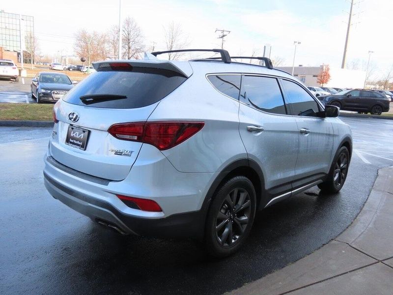 2018 Hyundai Santa Fe Sport 2.0T UltimateImage 4