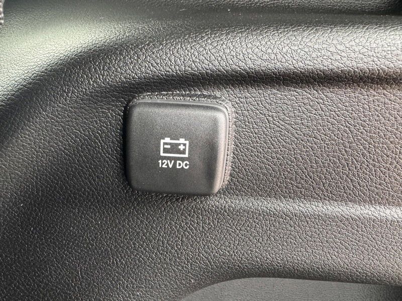 2024 Jeep Grand Cherokee L Altitude XImage 12