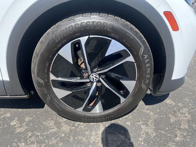 2021 Volkswagen ID.4 Pro SImage 31