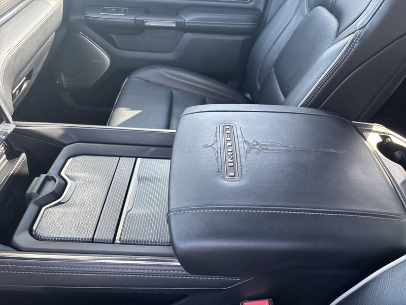 Used 2020 RAM 1500 LimitedImage 20