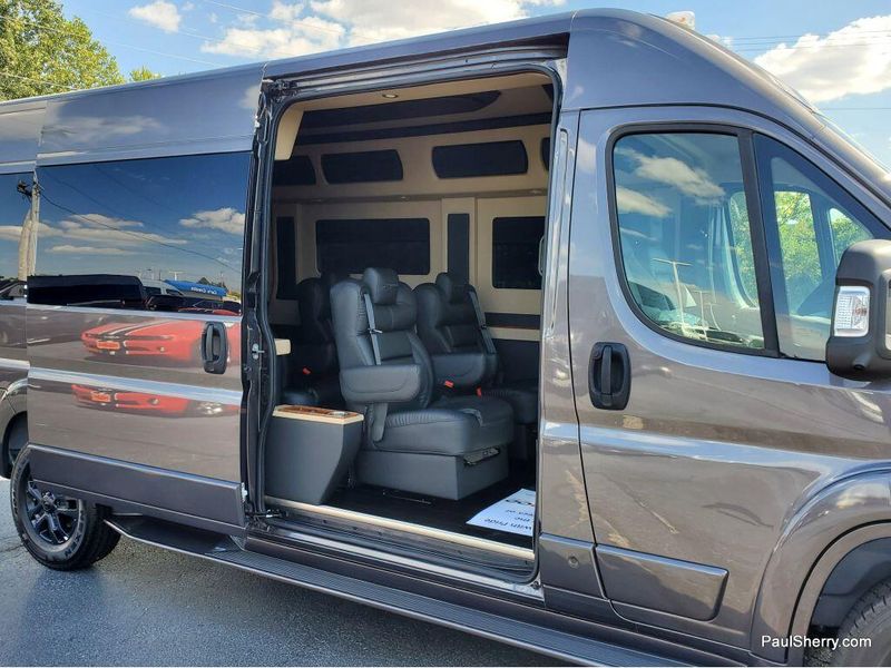 2024 Ram ProMaster 2500 Window Van photo 13