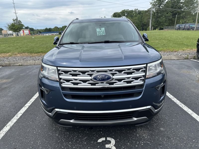 2019 Ford Explorer LimitedImage 2