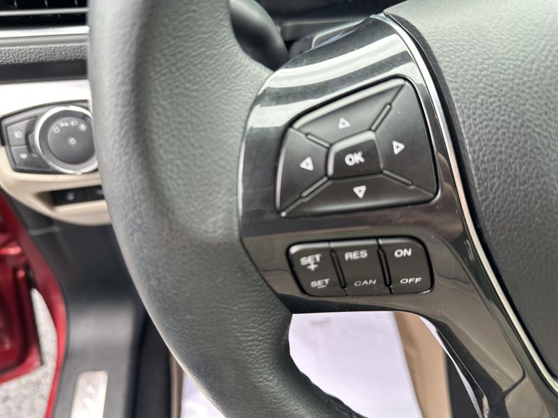 Used 2019 Ford Explorer LimitedImage 23