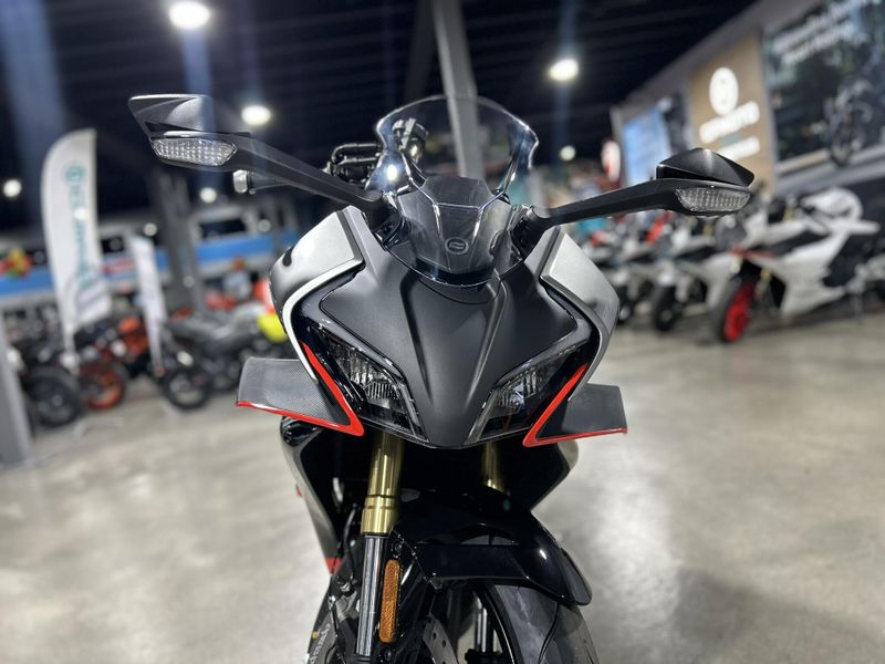 2025 CFMOTO 450SS Image 13