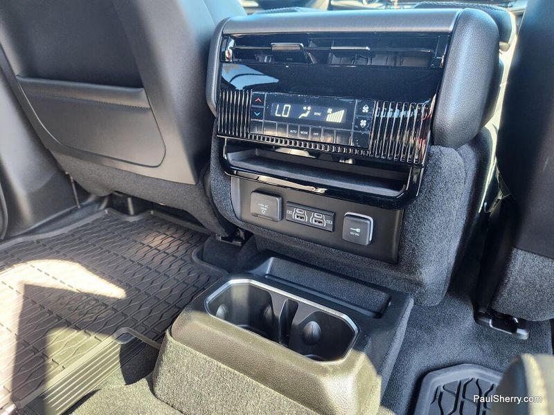 2026 Jeep Grand Wagoneer Upland 4x4