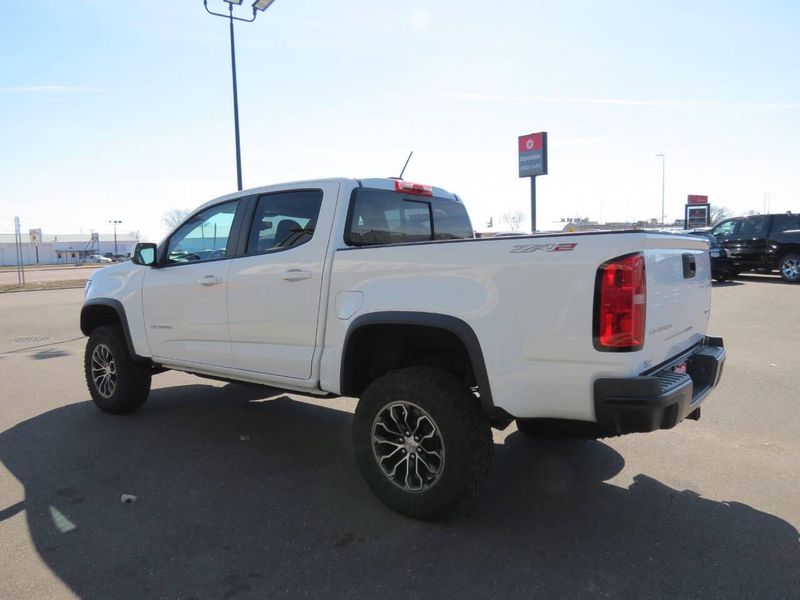 2022 Chevrolet Colorado ZR2 4x4 4dr Crew Cab 5 ft. SBImage 7