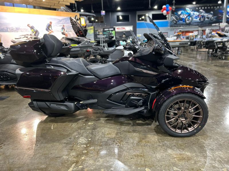 New 2025 Can-Am SPYDER RT SEA-TO-SKY (SE6) Image 16