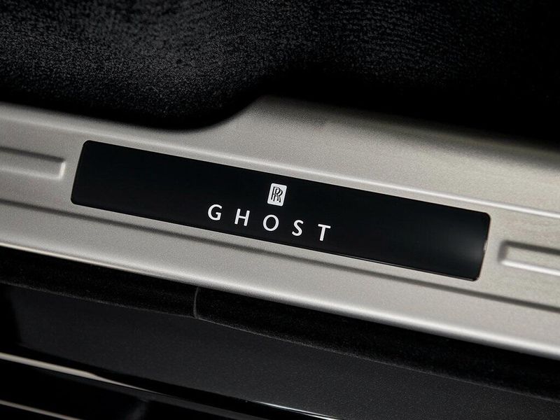 2025 Rolls-Royce Ghost Image 24