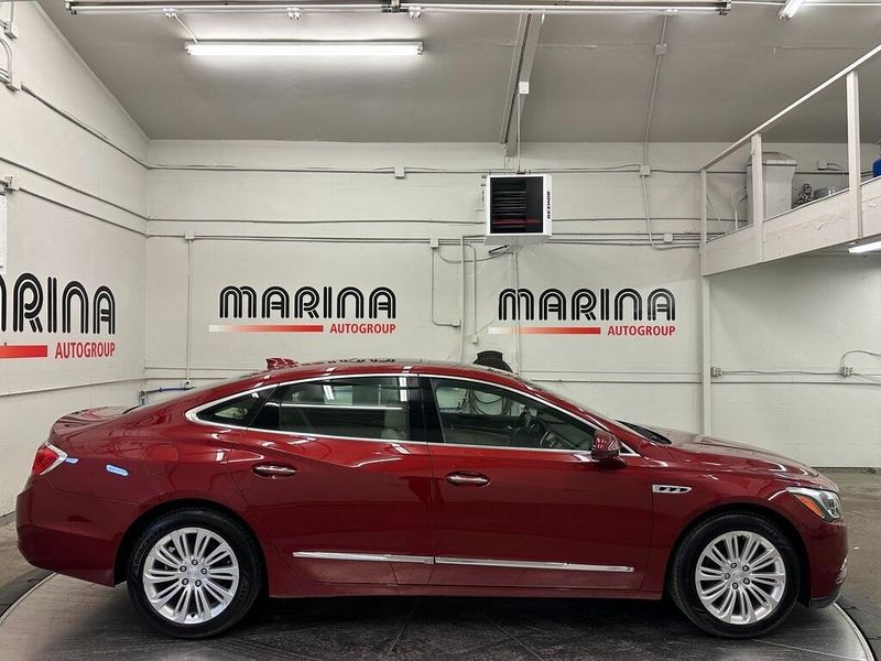 2018 Buick LaCrosse Premium I GroupImage 9