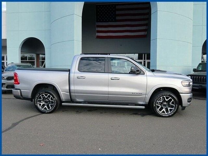 2025 RAM 1500 LaramieImage 2