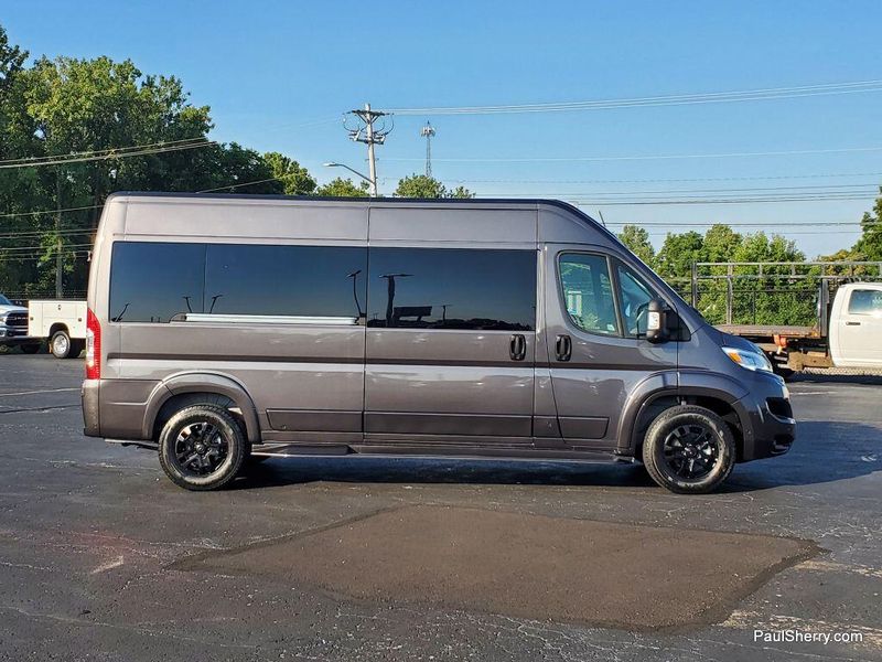 New 2024 RAM Promaster 2500 Slt+ Window Van High Roof 159