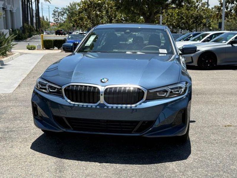 New 2026 BMW 3 Series 330iImage 3
