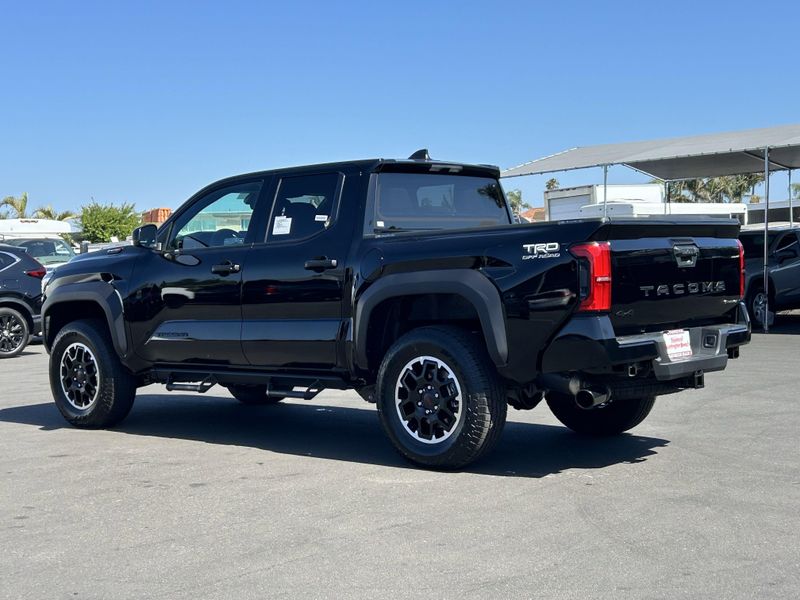 New 2025 Toyota Tacoma TRD Off Road HybridImage 5