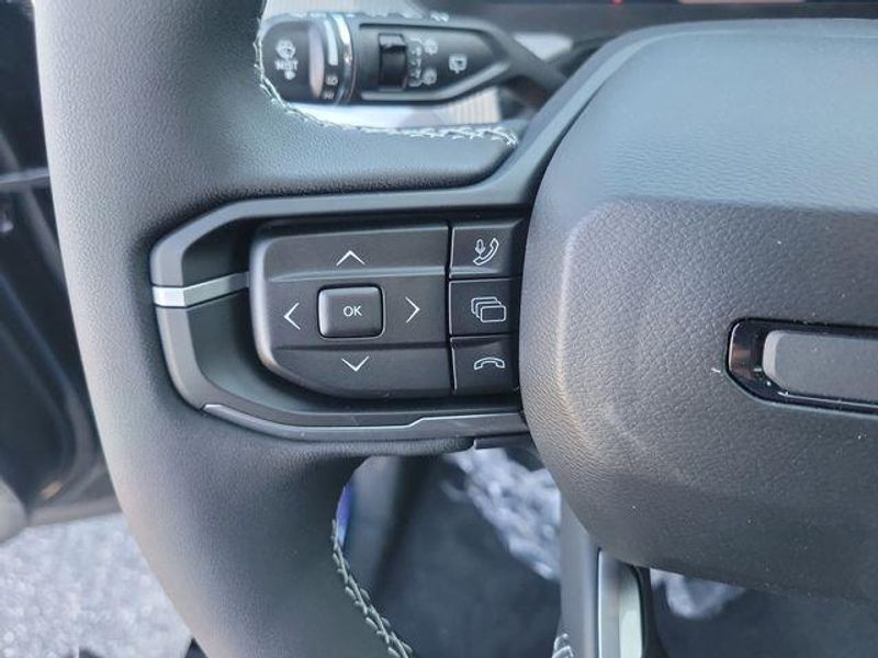 New 2026 Jeep Cherokee Laredo 4x4