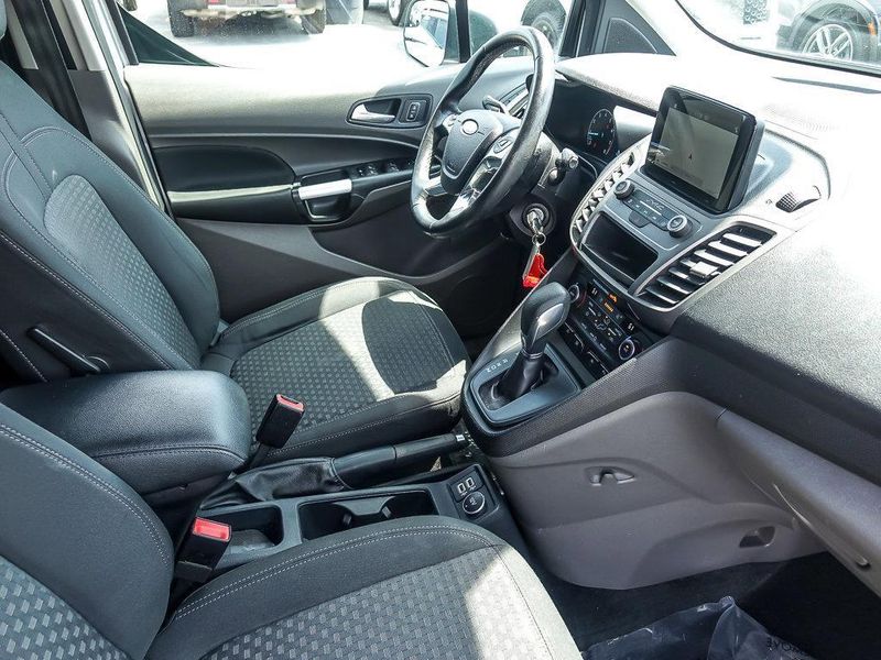 2019 Ford Transit XLT photo 25