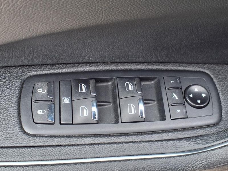 Used 2022 Maserati Levante GTImage 21