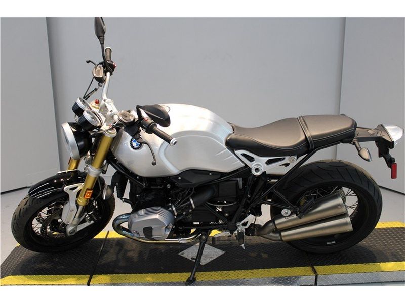 2017 BMW R nineT in a Silver exterior color. Greater Boston Motorsports 781-583-1799 pixelmotiondemo.com 