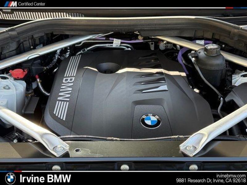 Used 2025 BMW X5 xDrive40iImage 33