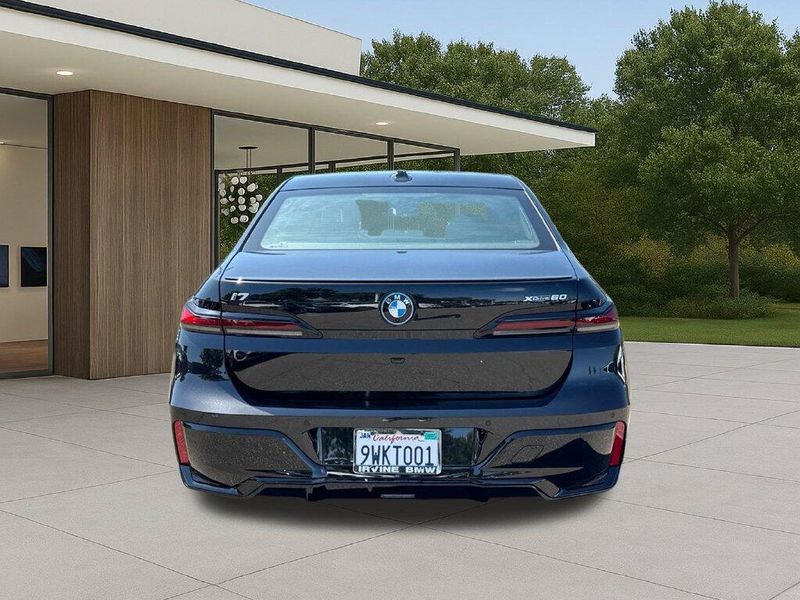 Used 2026 BMW i7 xDrive60Image 10