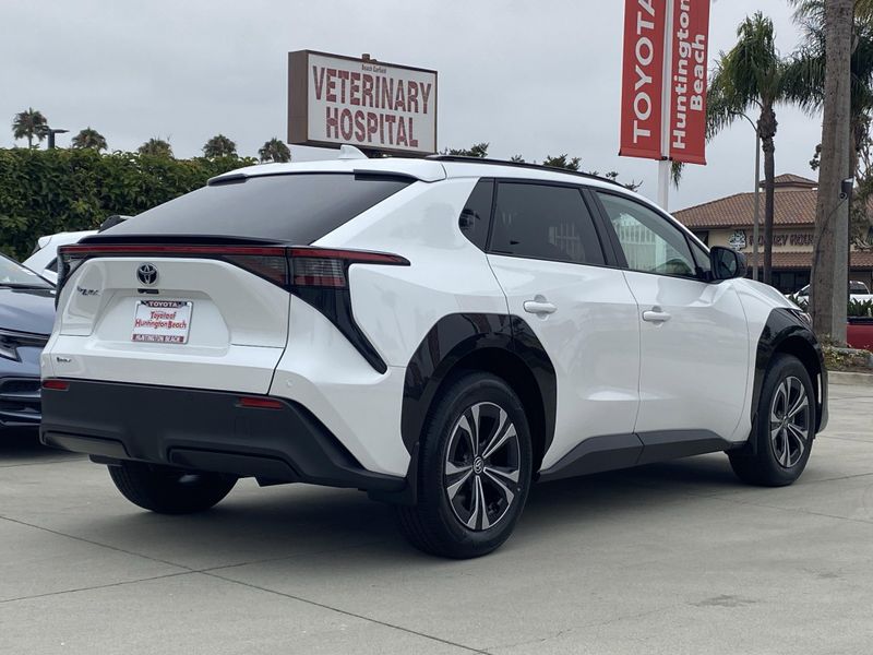 New 2025 Toyota bZ4X XLEImage 3
