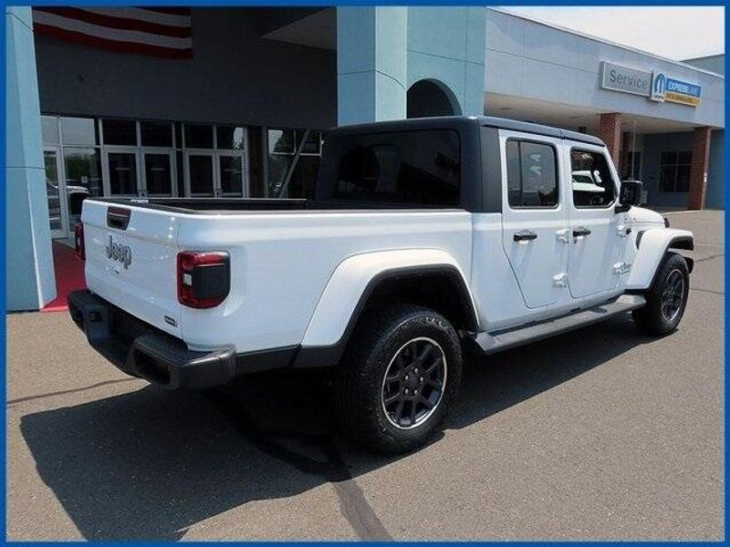 2021 Jeep Gladiator OverlandImage 7