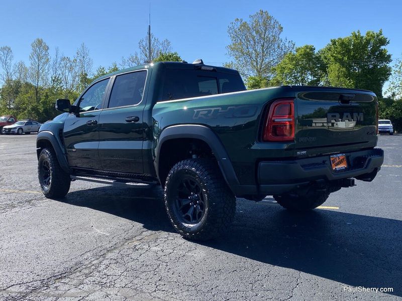New 2026 RAM 1500 Rho Crew Cab 4x4 5'7' Box