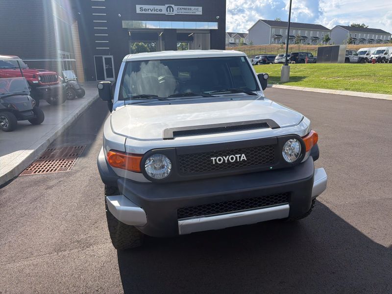 Used 2007 Toyota FJ Cruiser Image 5
