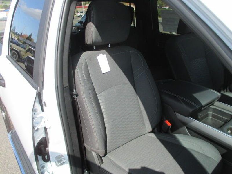 2025 RAM 2500 Big Horn Crew Cab 4x4 6
