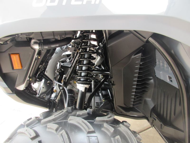 NEW 2026 CAN-AM OUTLANDER MAX DPS 500 Image 22