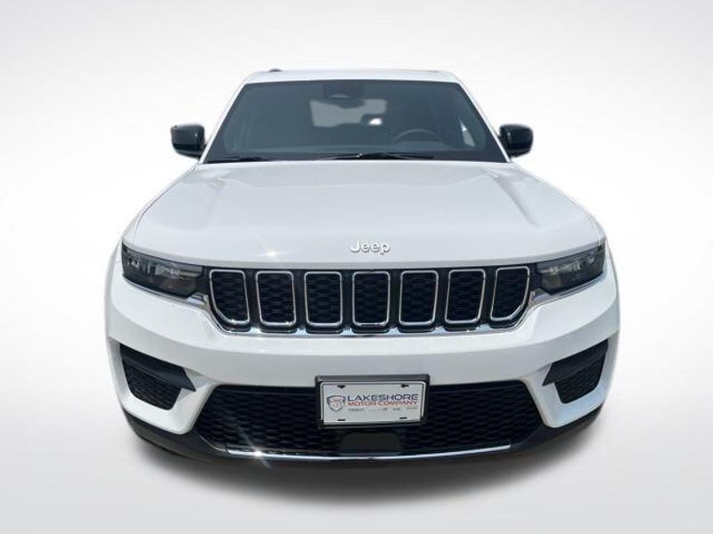 2025 Jeep Grand Cherokee Laredo X 4x4