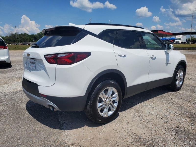 2020 Chevrolet Blazer LT in a Summit White exterior color and Jet Blackinterior. Johnson Dodge 601-693-6343 pixelmotiondemo.com 