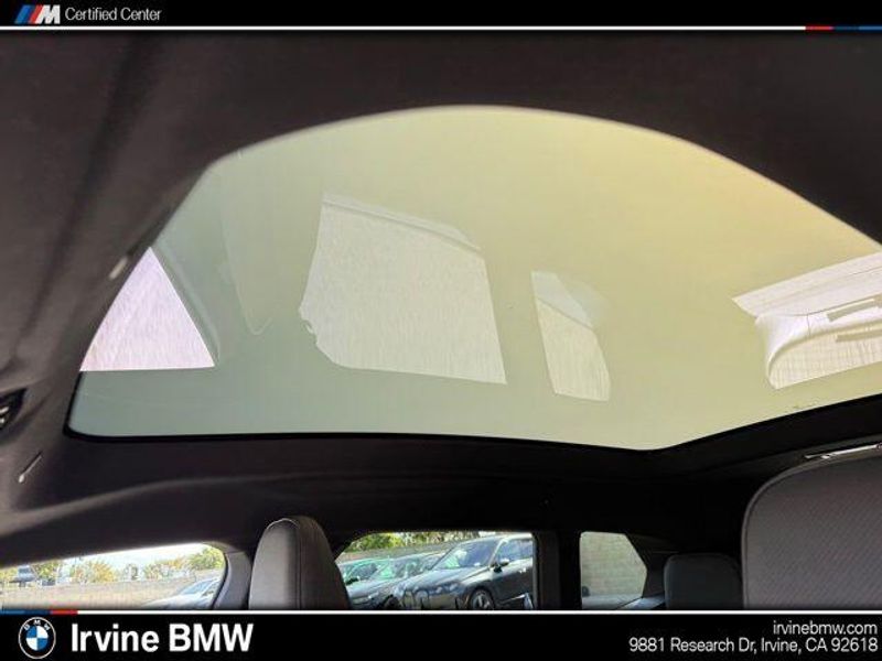 Used 2026 BMW iX xDrive60Image 21