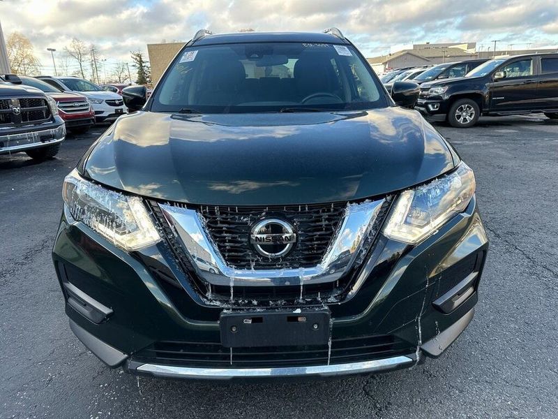 2020 Nissan Rogue SVImage 10
