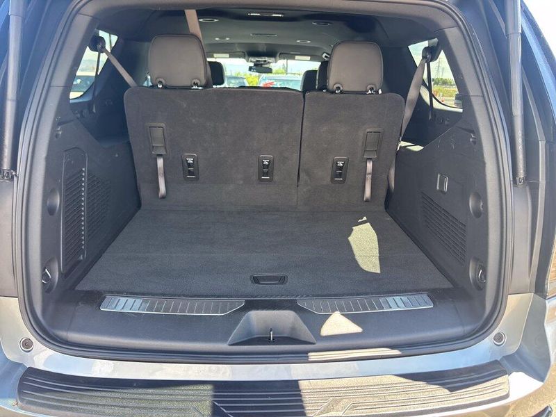 Used 2026 Chevrolet Suburban RSTImage 19