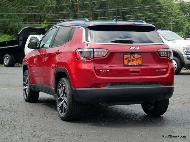 New 2025 Jeep Compass Limited 4x4