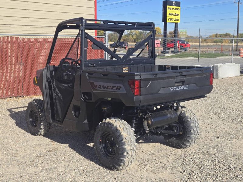 New 2027 Polaris RANGER 1000 Image 8
