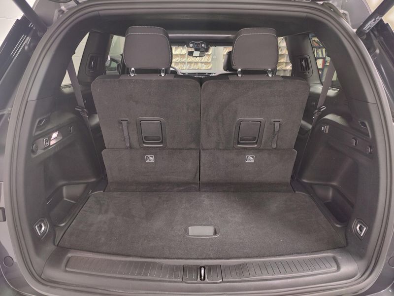 2024 Jeep Grand Cherokee L Laredo X 4x4 w/Sunroof/Lux TechImage 12