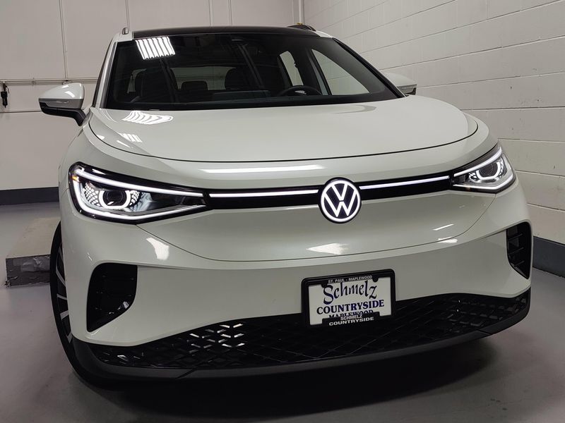 Used 2024 Volkswagen ID.4 S w/Glass RoofImage 2