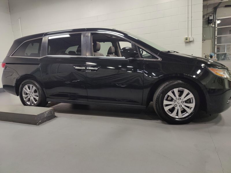 2016 Honda Odyssey EX-L w/SunroofImage 3