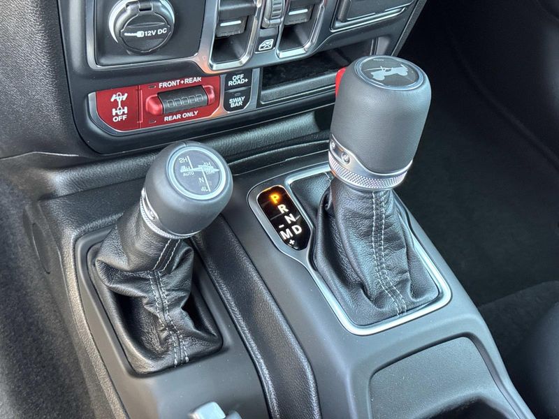 New 2026 Jeep Wrangler 4-door Rubicon X