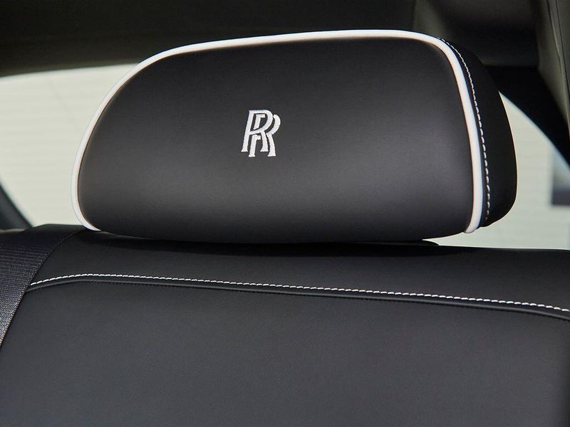 New 2026 Rolls-Royce Cullinan Image 19