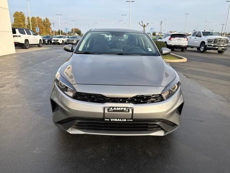 2024 Kia Forte LXS photo 3