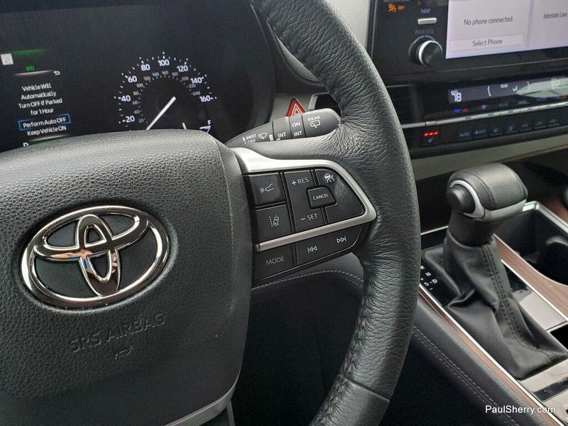 Used 2024 Toyota Sienna XLE