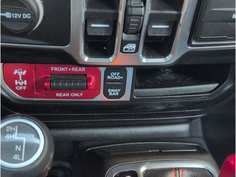Used 2022 Jeep Gladiator RubiconImage 19