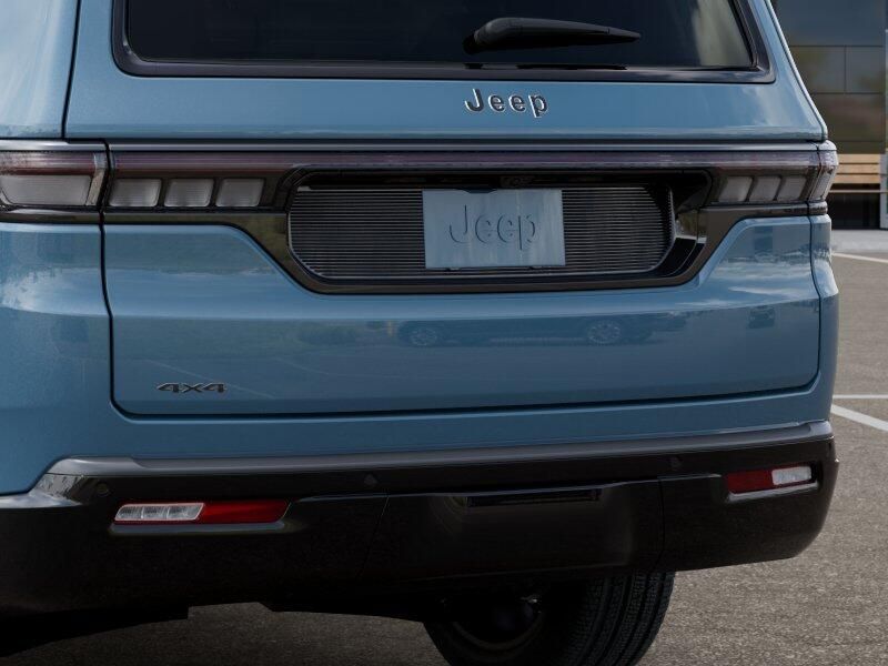2026 Jeep Grand Wagoneer Limited Reserve 4x4Image 39