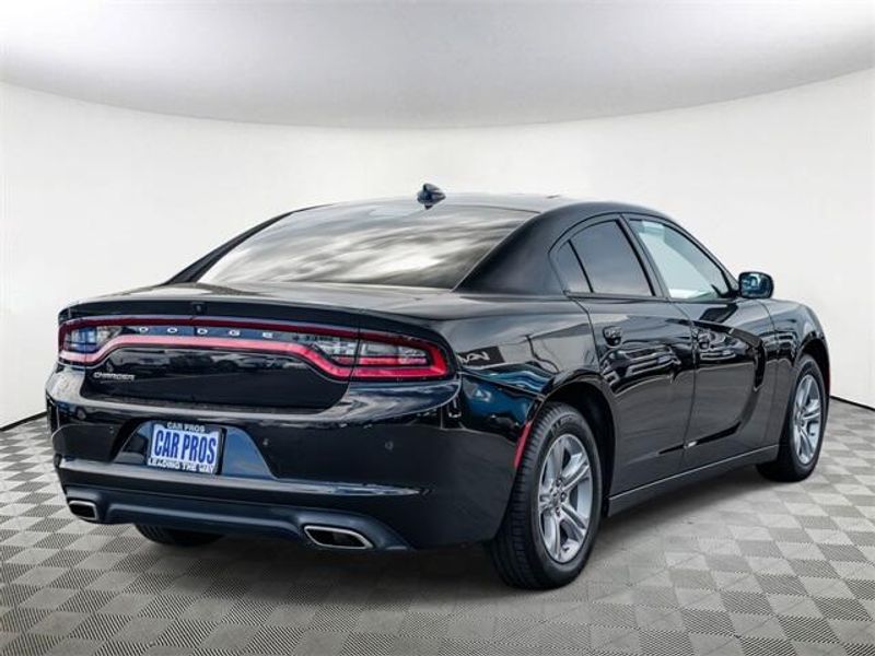 Used 2023 Dodge Charger SXTImage 8