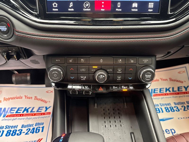 2025 Dodge Durango R/T Plus AwdImage 15